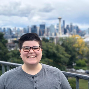 Meet your Posher, Em